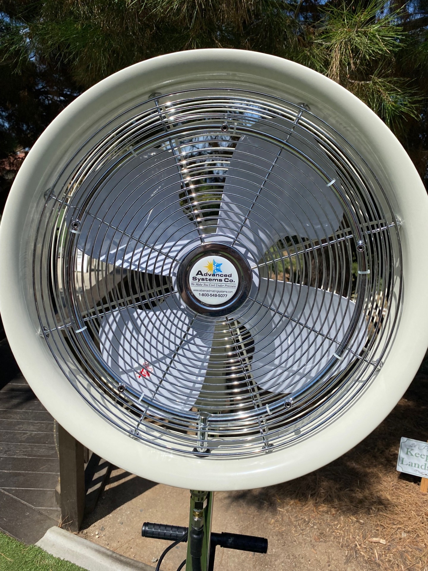 Advanced Systems-Self Contained Portable 1000 PSI Misting Fan - Image 2